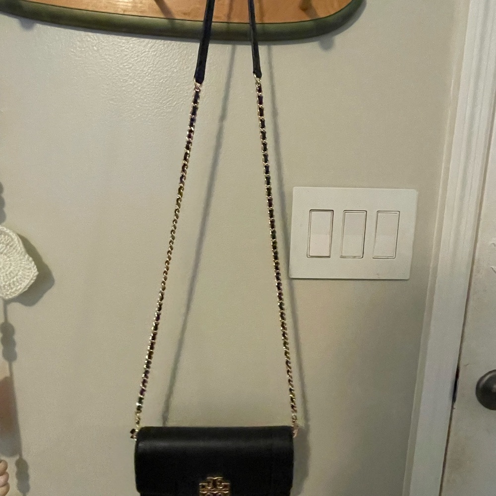 Tory Burch Britten Chain Wallet with Crossbody Chain & Wristlet blk leather - Picture 3 of 7